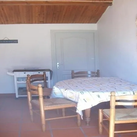 Σπίτι διακοπών House Centre Ville, Jolie Maison De Pays De 2 Pieces / 2 Pers. + 1 Bebe *